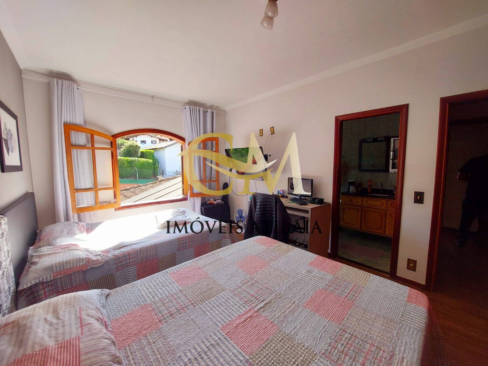 Casa de Condomínio à venda com 3 quartos, 380m² - Foto 33