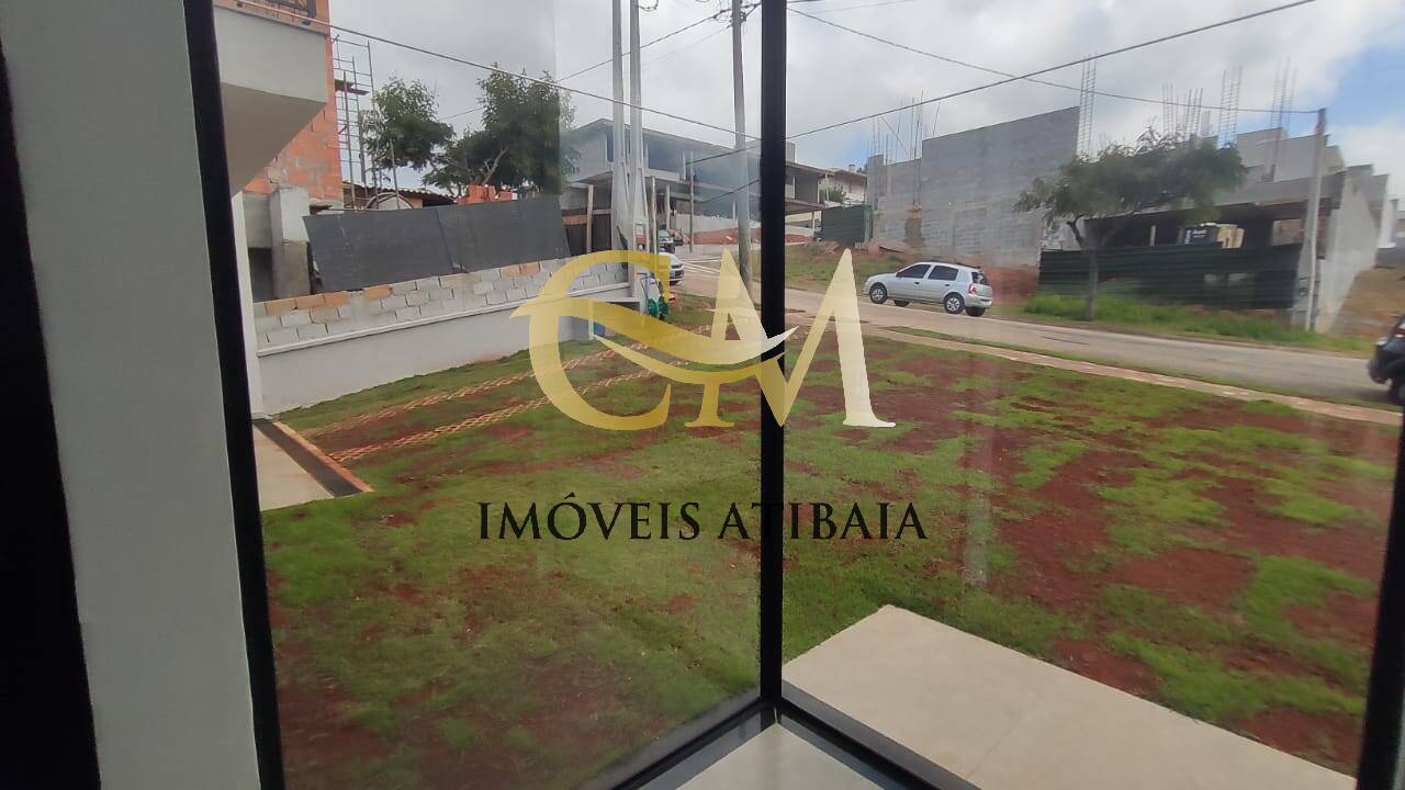 Casa à venda com 4 quartos, 300m² - Foto 22