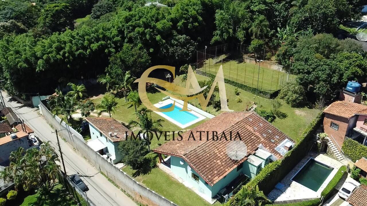 Casa para alugar com 4 quartos, 500m² - Foto 57