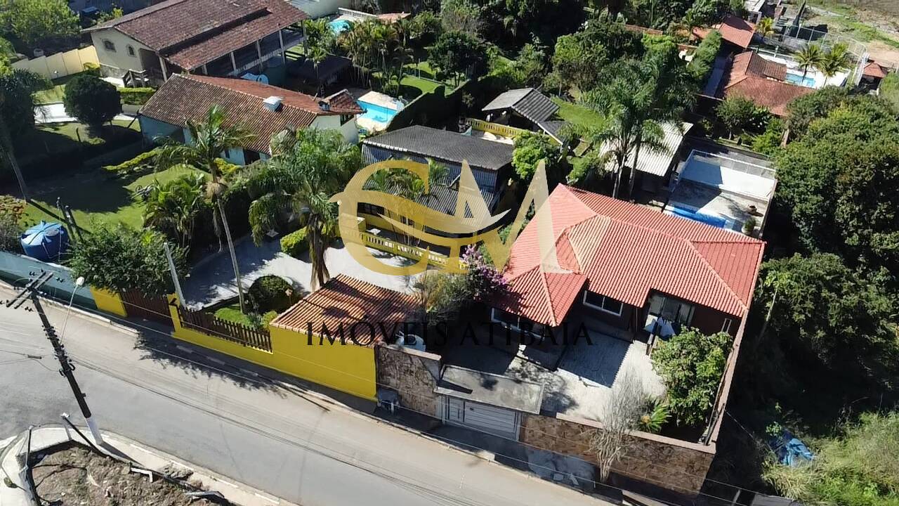 Casa à venda com 3 quartos, 200m² - Foto 52