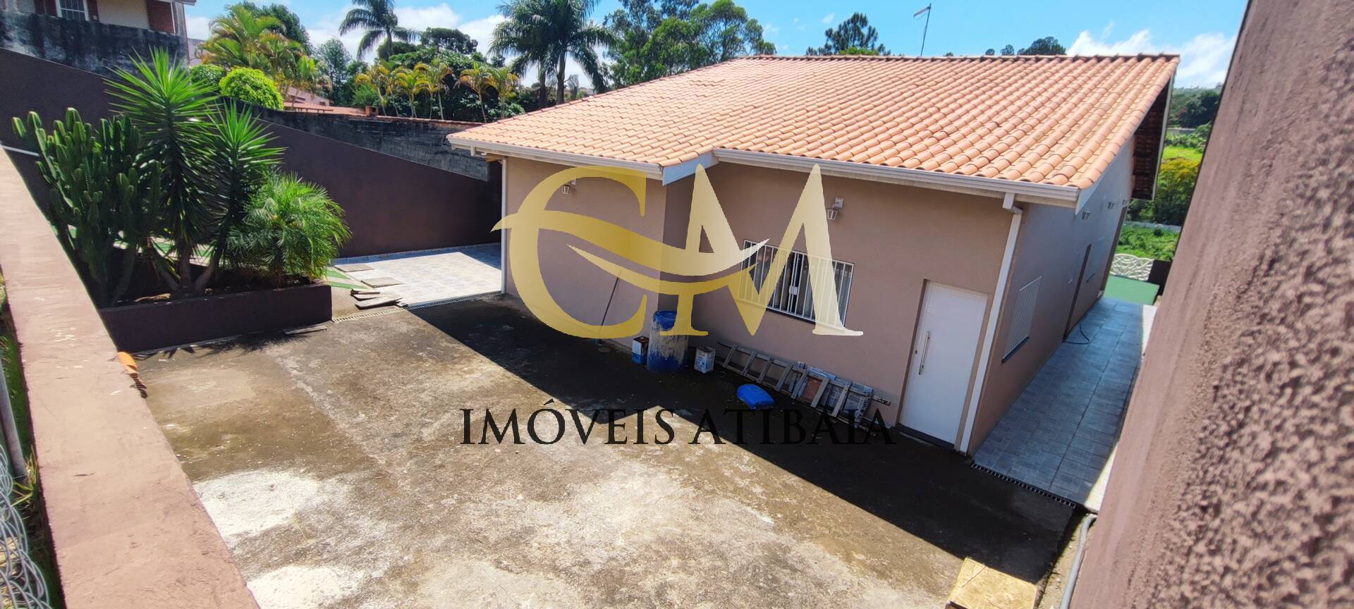 Casa à venda com 3 quartos, 240m² - Foto 4