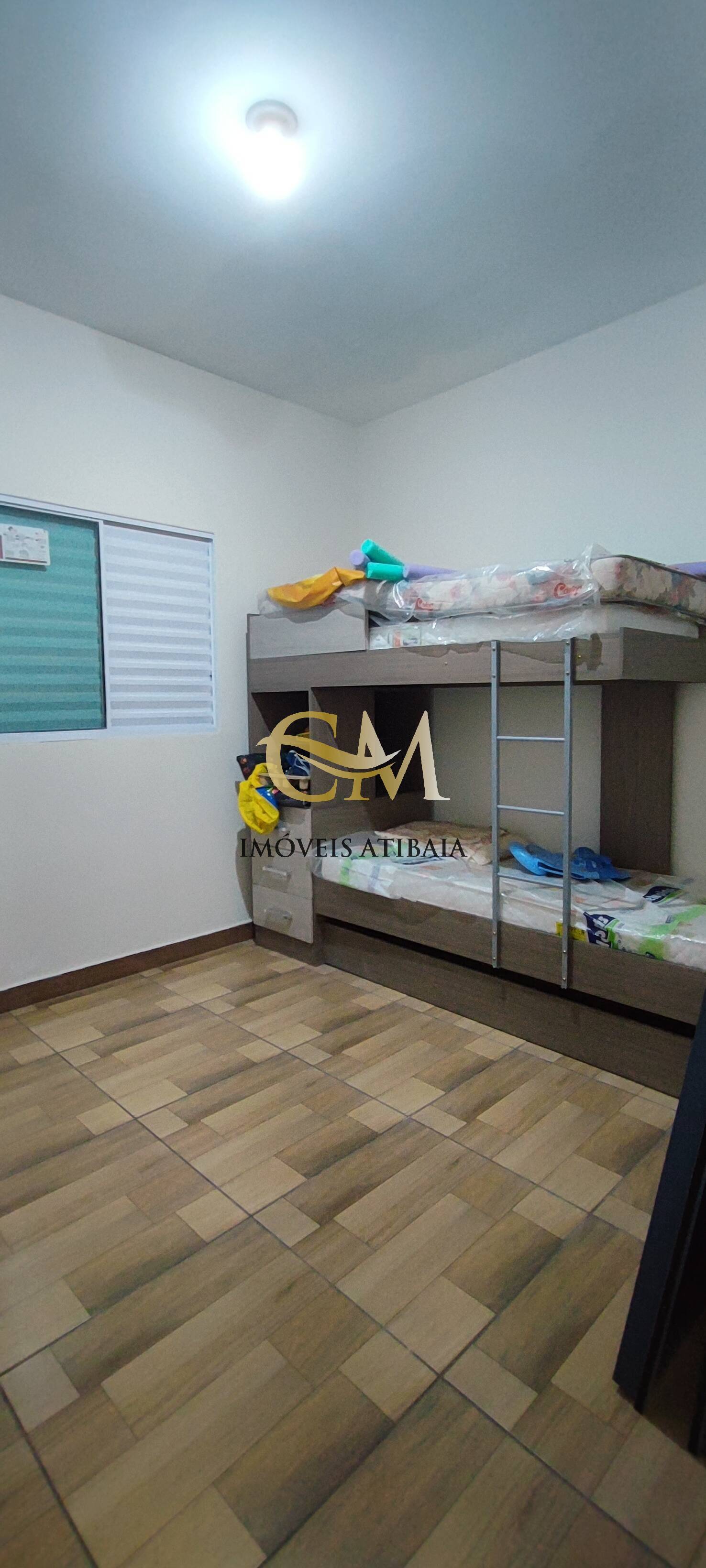 Casa à venda com 3 quartos, 240m² - Foto 17