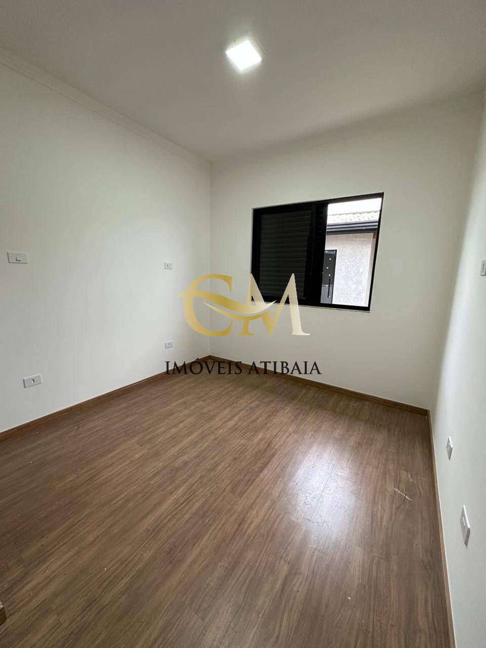 Casa à venda com 3 quartos, 99m² - Foto 12