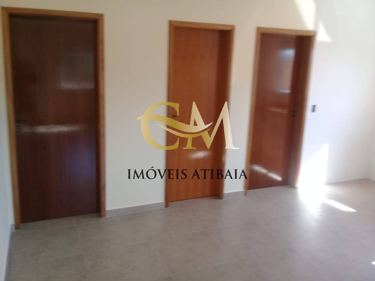 Casa à venda com 3 quartos, 600m² - Foto 9