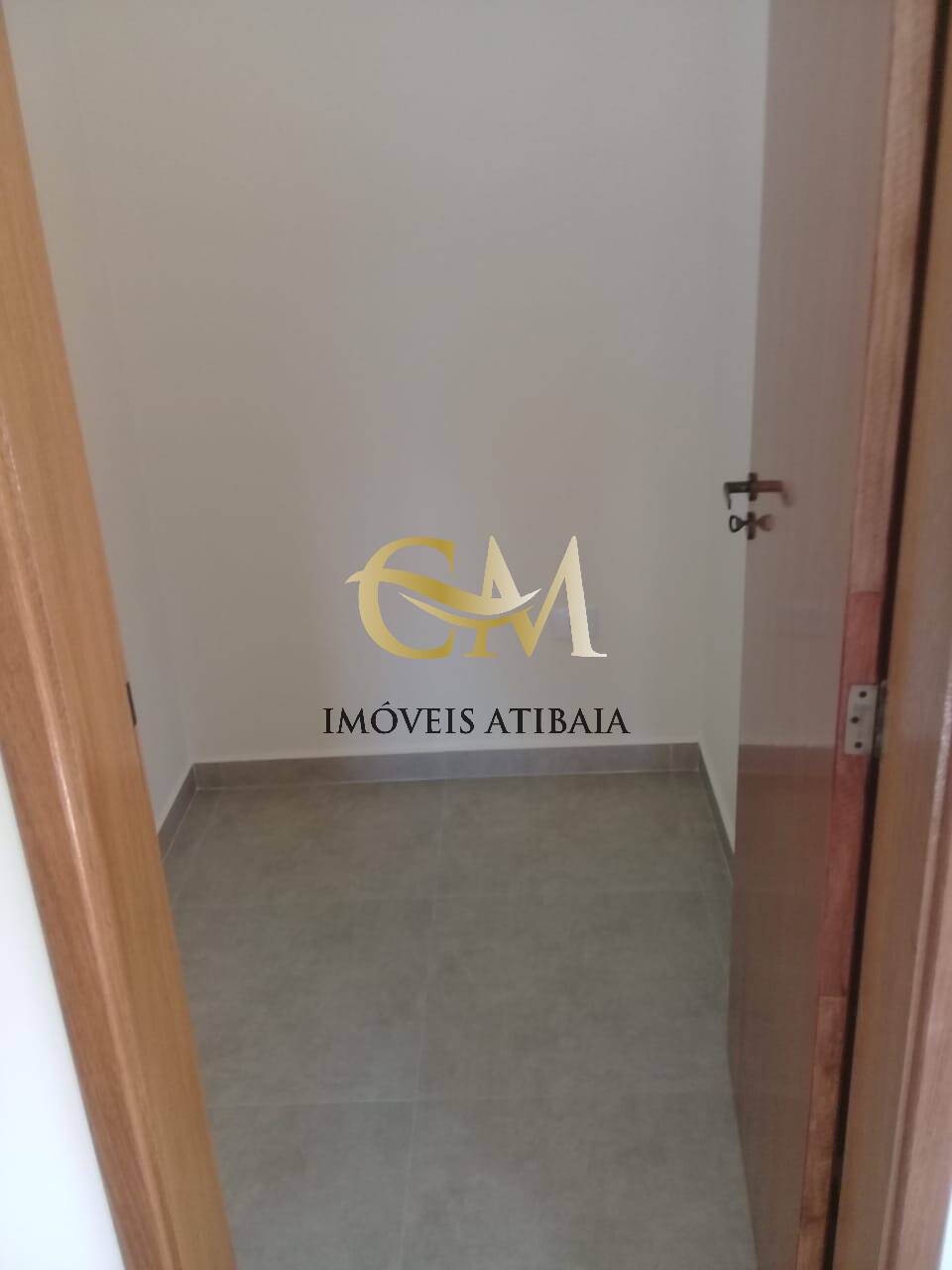 Casa à venda com 3 quartos, 600m² - Foto 11