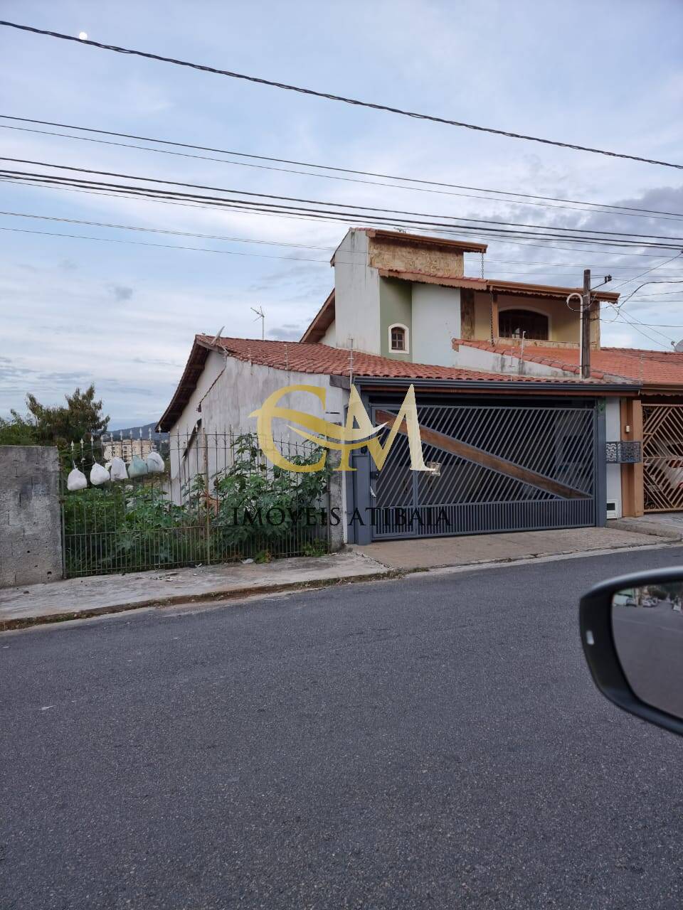 Casa à venda com 3 quartos, 199m² - Foto 2