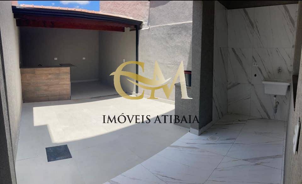 Casa à venda com 2 quartos, 108m² - Foto 2