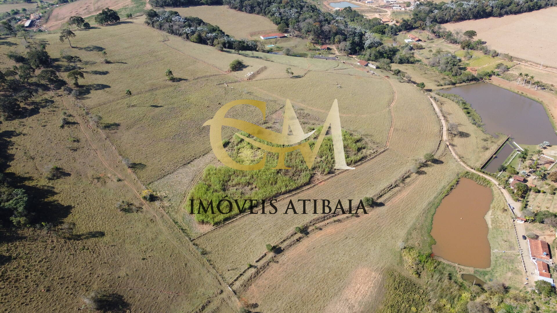 Fazenda à venda com 9 quartos, 1000m² - Foto 67