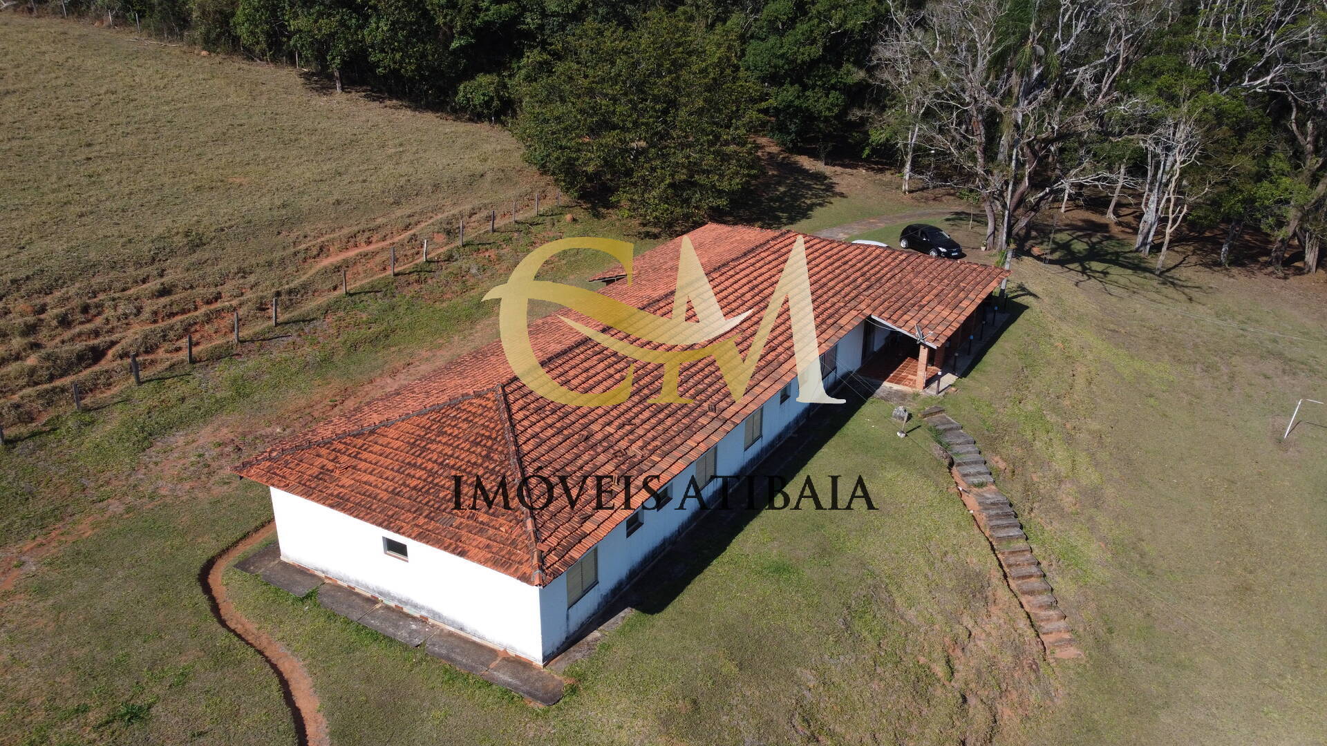 Fazenda à venda com 9 quartos, 1000m² - Foto 77