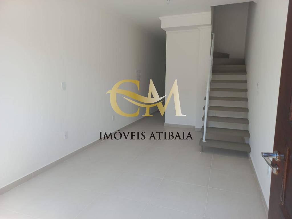 Casa à venda com 2 quartos, 67m² - Foto 3