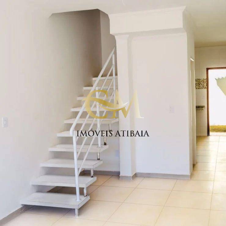 Casa à venda com 2 quartos, 67m² - Foto 10