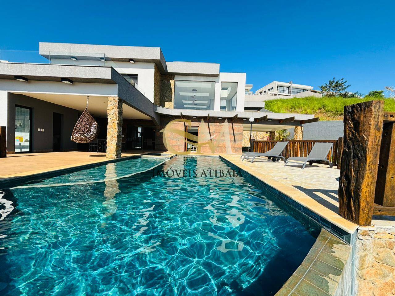 Casa de Condomínio à venda com 5 quartos, 567m² - Foto 3