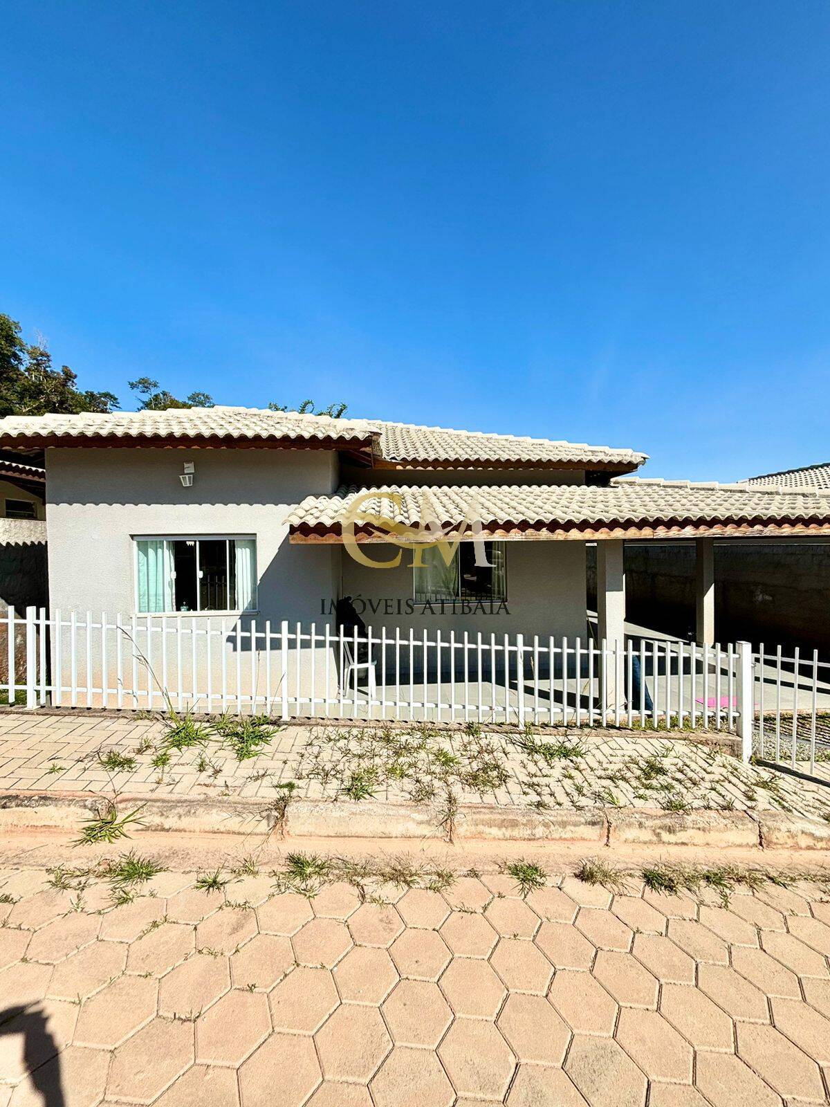 Casa de Condomínio à venda com 3 quartos, 130m² - Foto 1