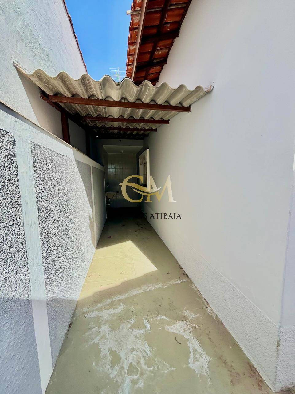 Casa à venda com 2 quartos, 64m² - Foto 11