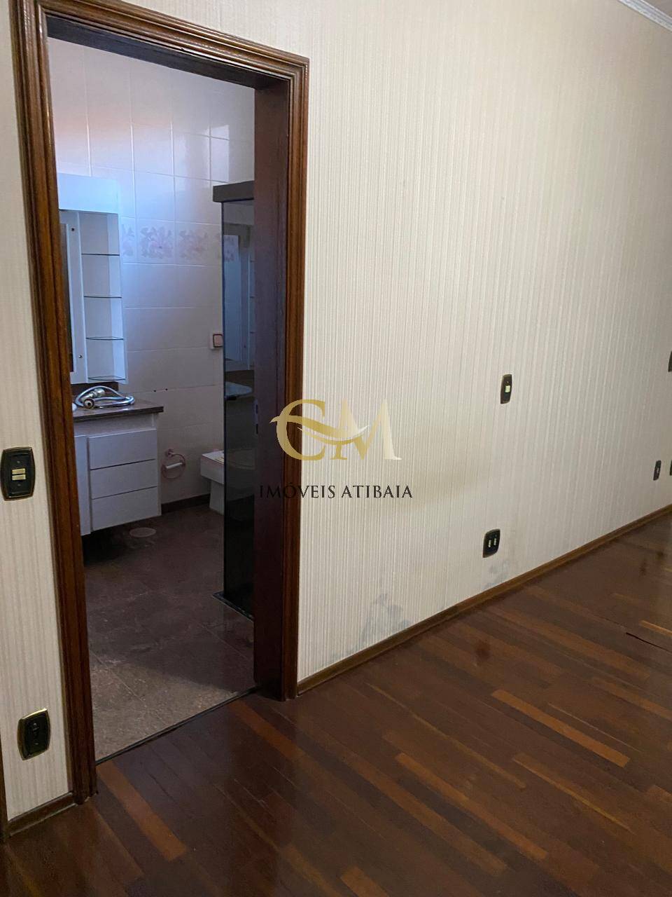 Casa para alugar com 3 quartos, 371m² - Foto 18