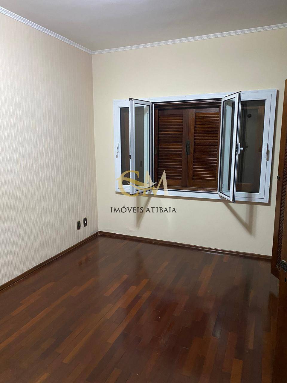 Casa para alugar com 3 quartos, 371m² - Foto 21