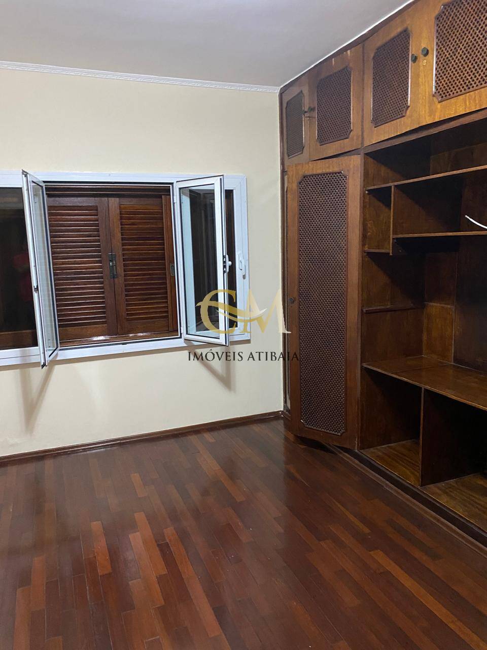 Casa para alugar com 3 quartos, 371m² - Foto 19