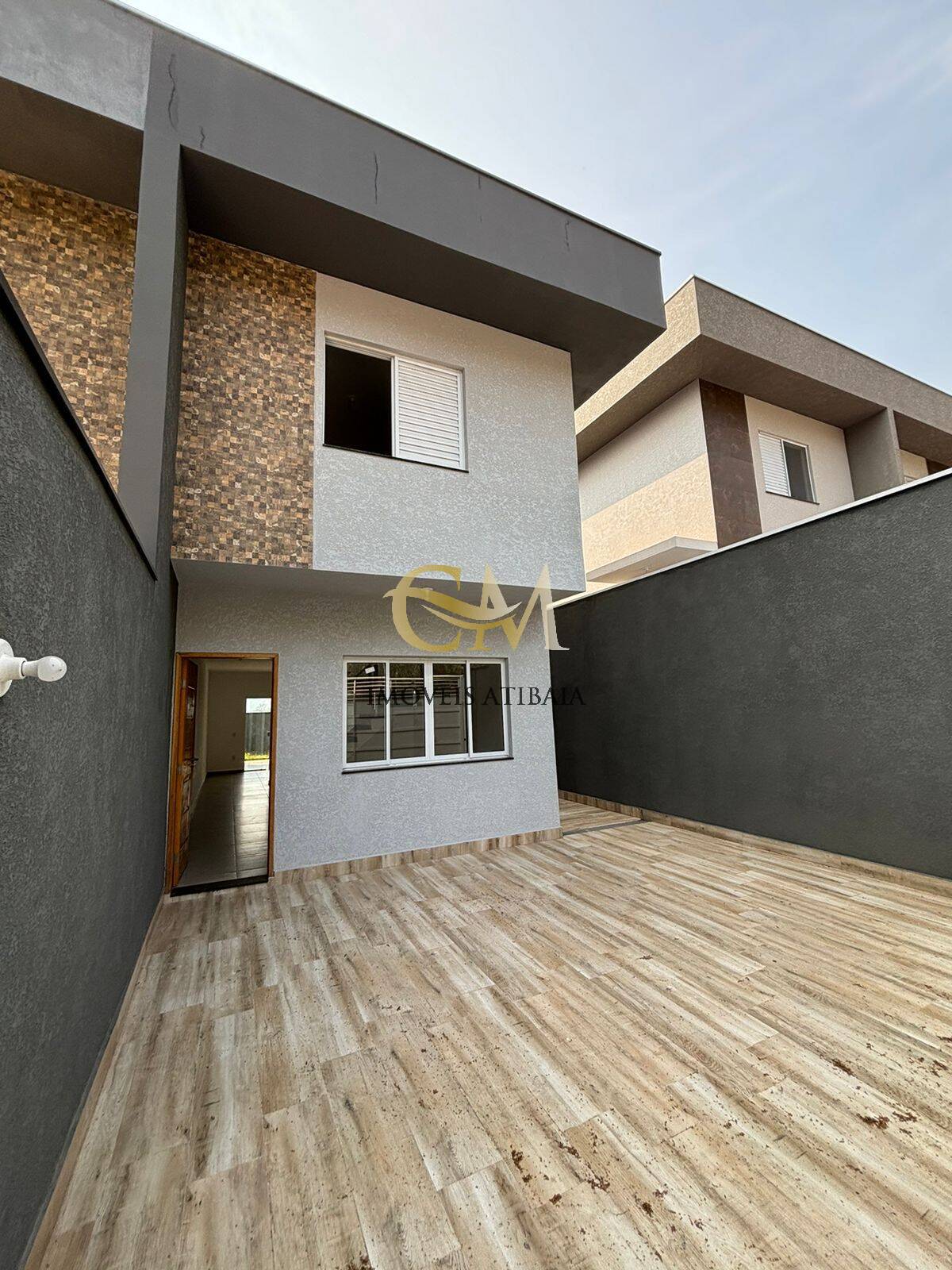 Casa à venda com 3 quartos, 120m² - Foto 2