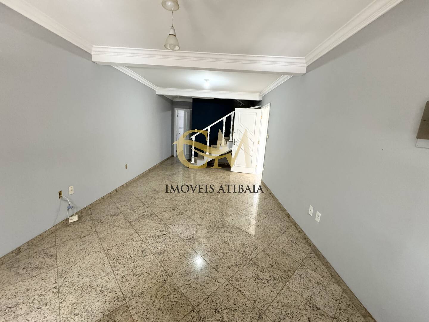 Casa à venda com 3 quartos, 225m² - Foto 9