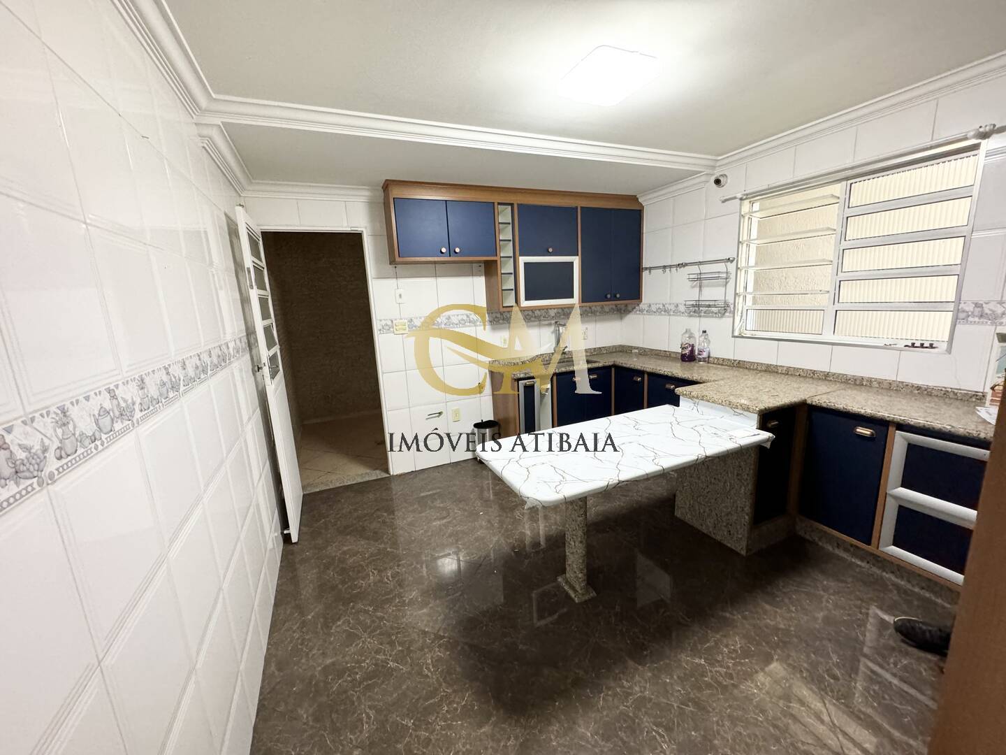 Casa à venda com 3 quartos, 225m² - Foto 14