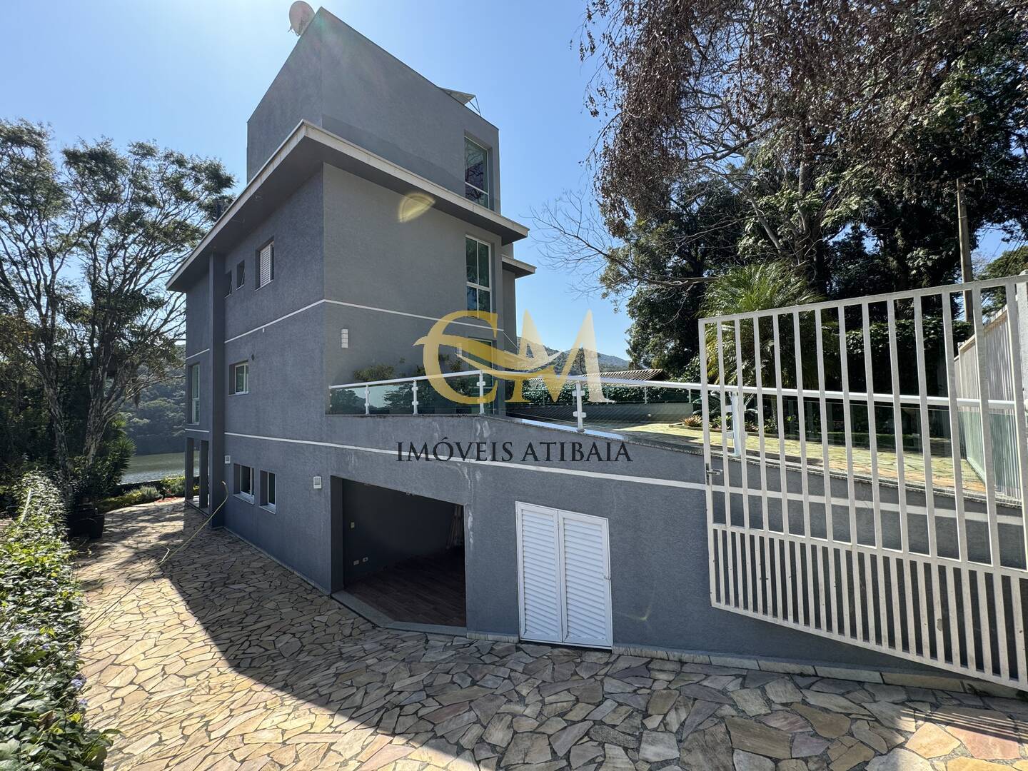 Casa de Condomínio à venda com 4 quartos, 382m² - Foto 3