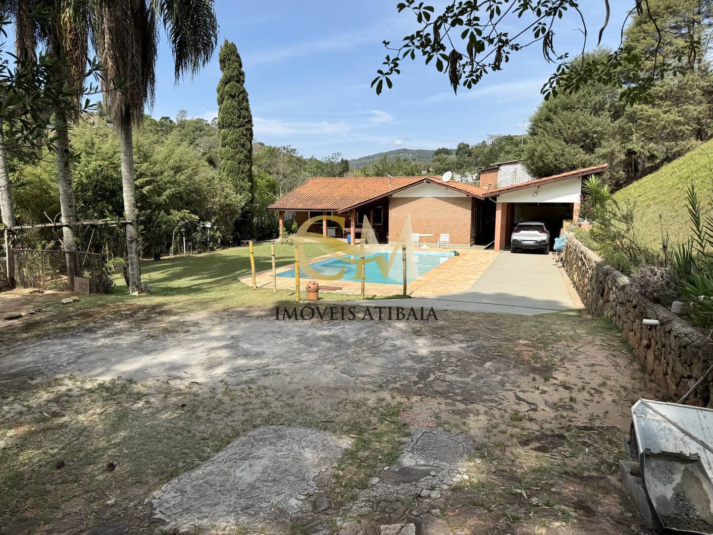 Casa à venda com 6 quartos, 400m² - Foto 4