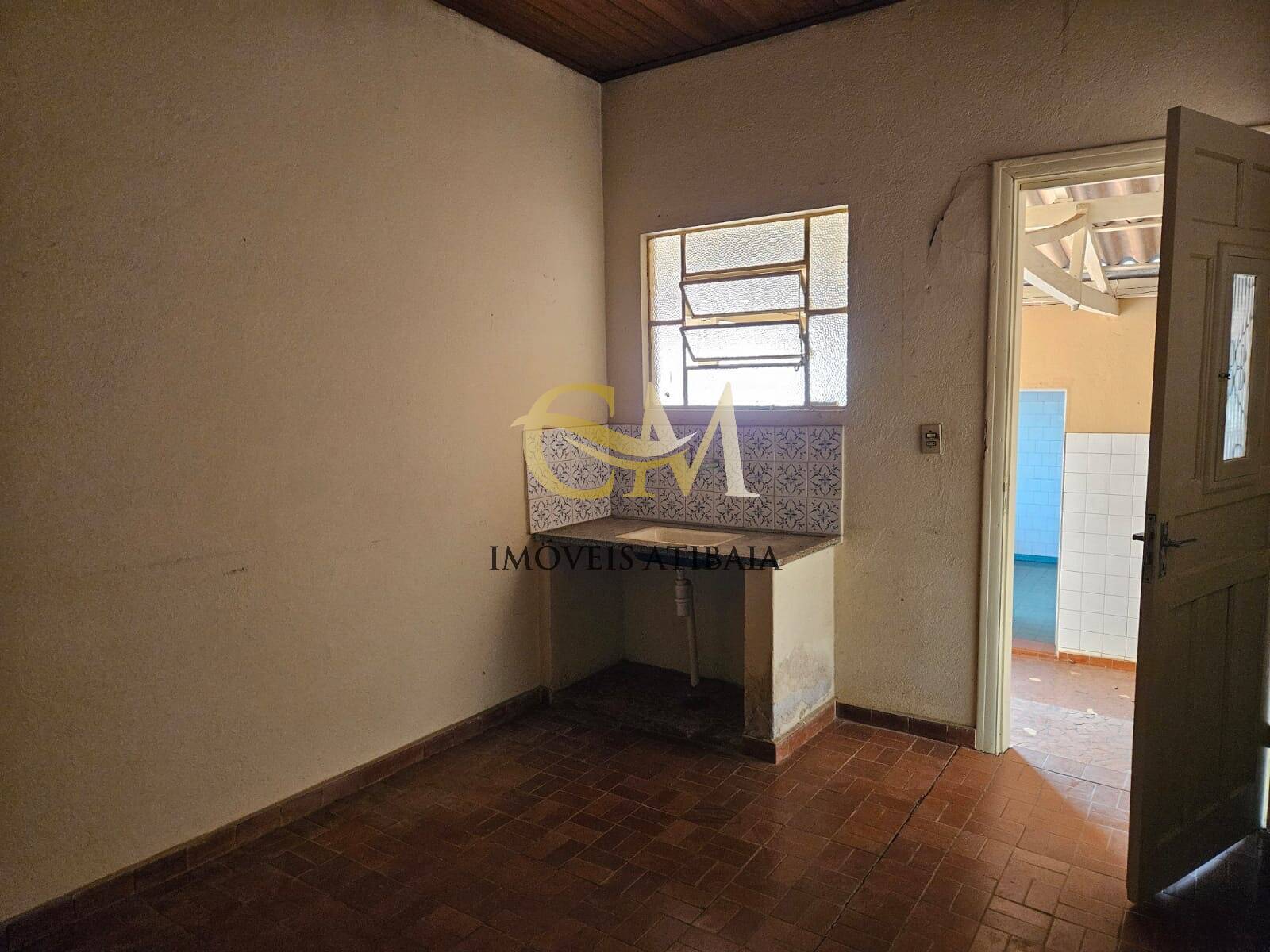 Casa à venda com 3 quartos, 224m² - Foto 14