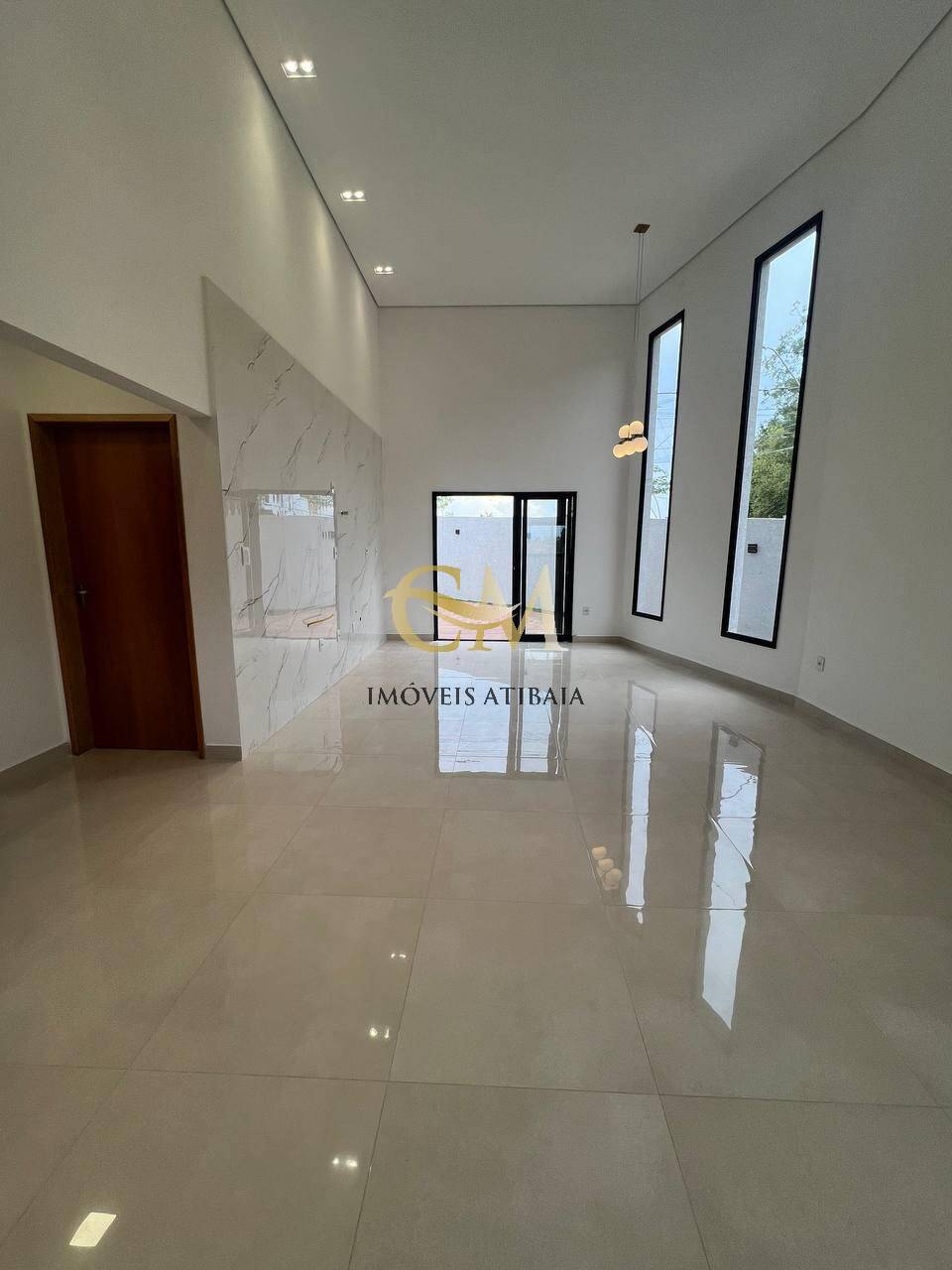 Casa à venda com 3 quartos, 112m² - Foto 3