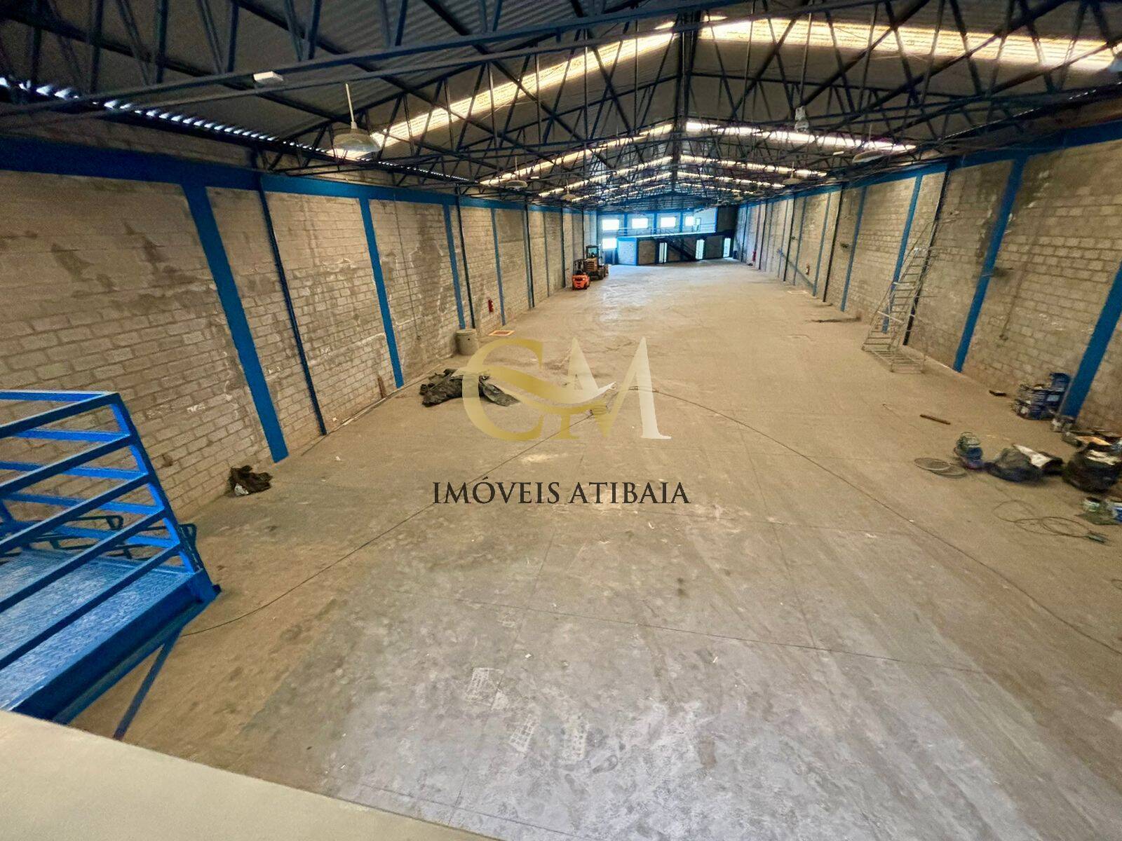 Depósito-Galpão-Armazém para alugar, 1350m² - Foto 25