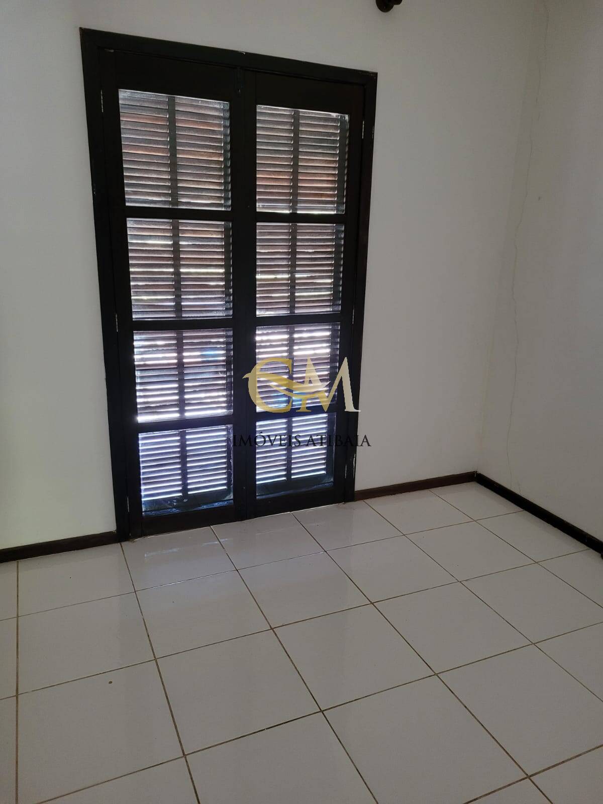 Casa à venda com 3 quartos, 350m² - Foto 11