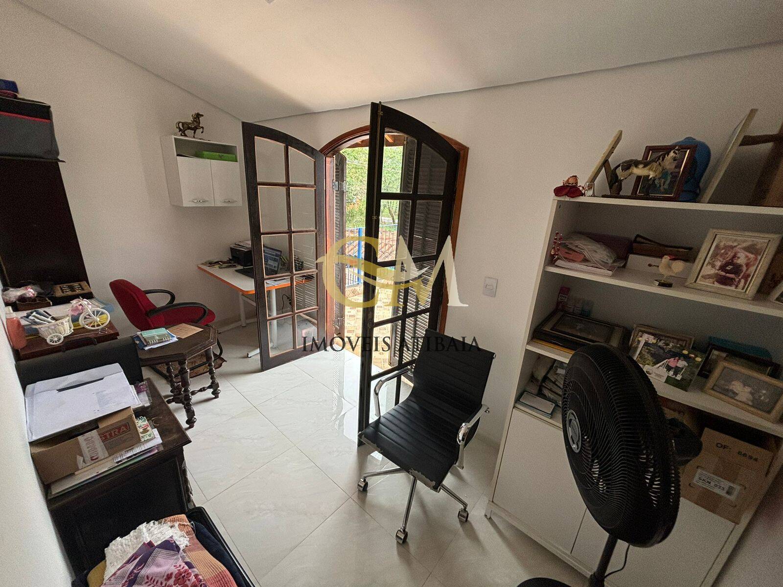 Casa à venda com 3 quartos, 102m² - Foto 11