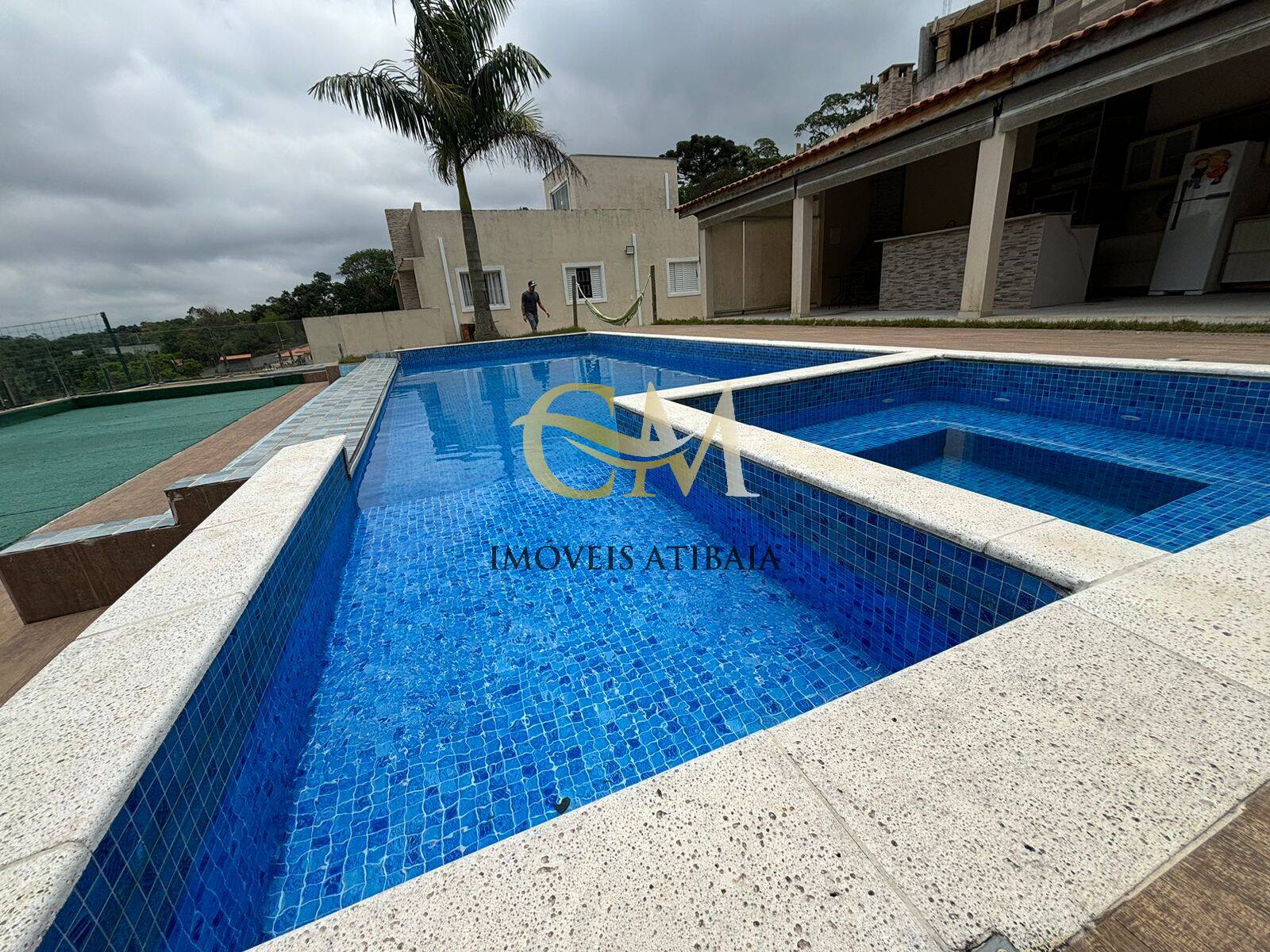 Casa à venda com 6 quartos, 400m² - Foto 51