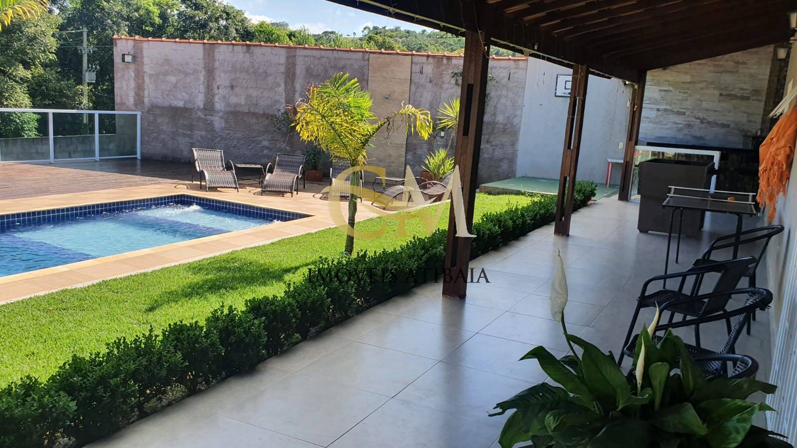 Casa à venda com 4 quartos, 205m² - Foto 9