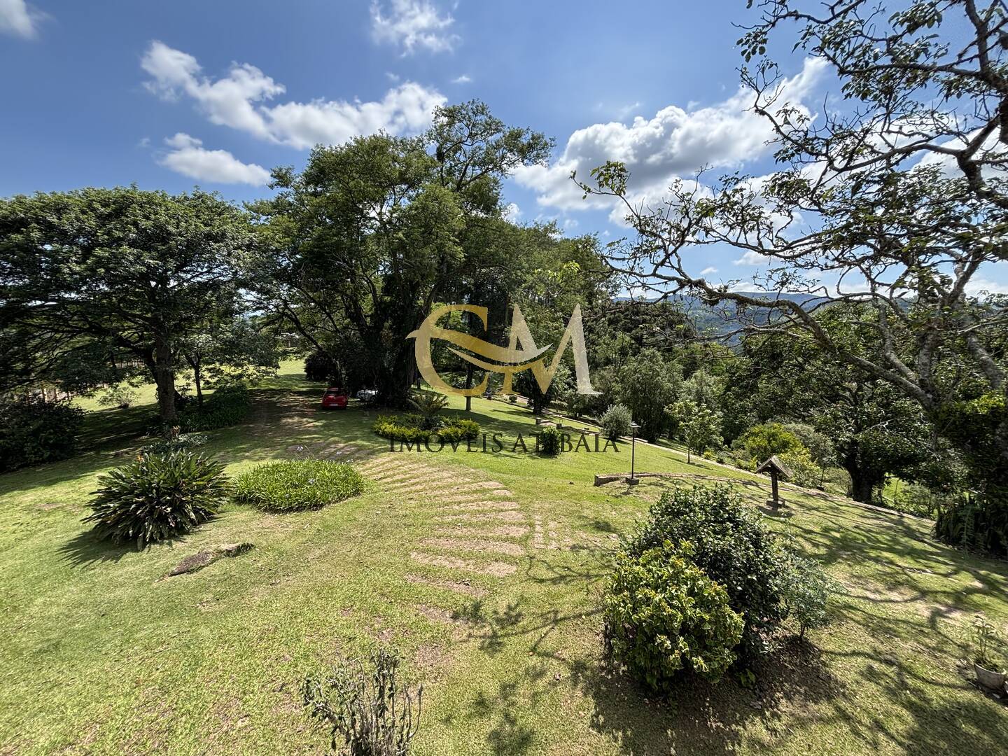 Fazenda à venda com 7 quartos, 700m² - Foto 3