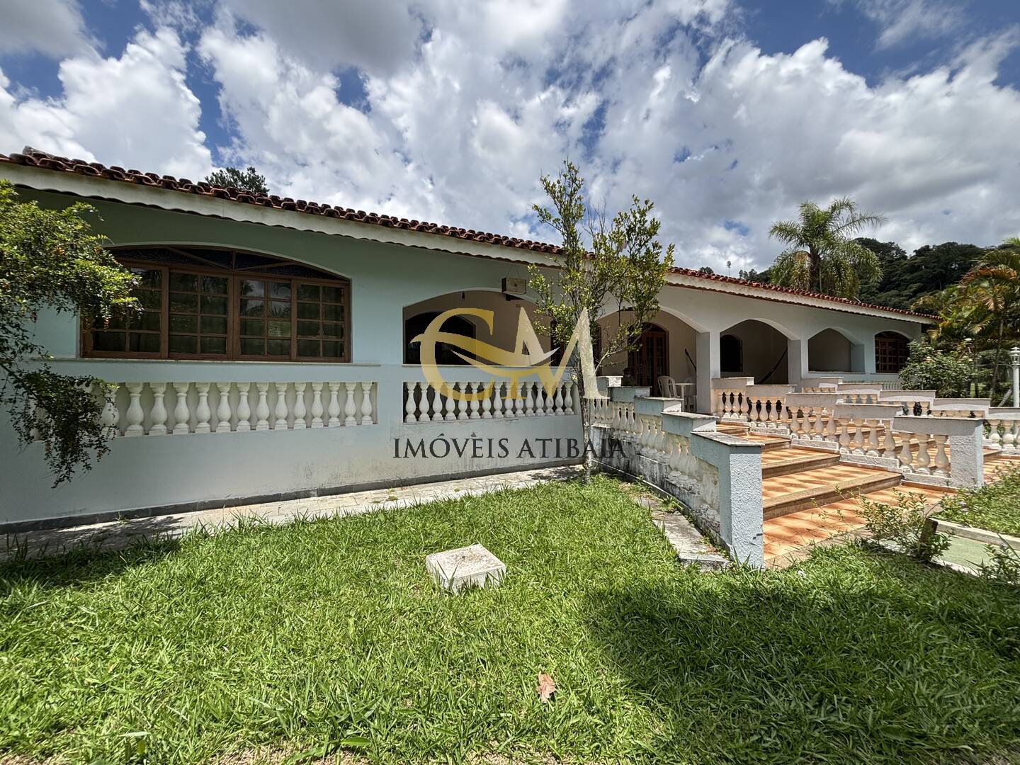 Fazenda à venda com 8 quartos, 2000m² - Foto 2