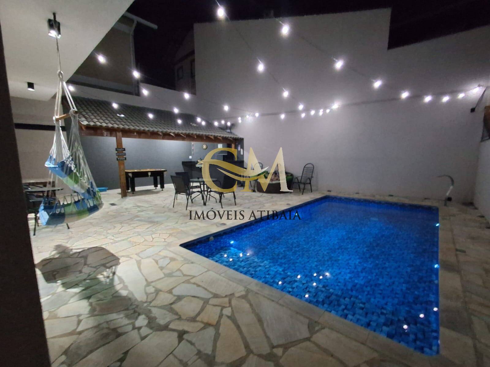 Casa à venda com 3 quartos, 296m² - Foto 40