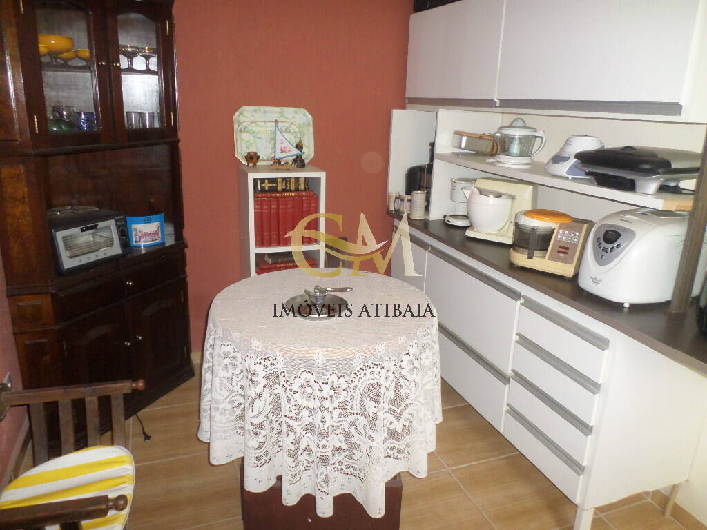 Casa à venda com 3 quartos, 190m² - Foto 15