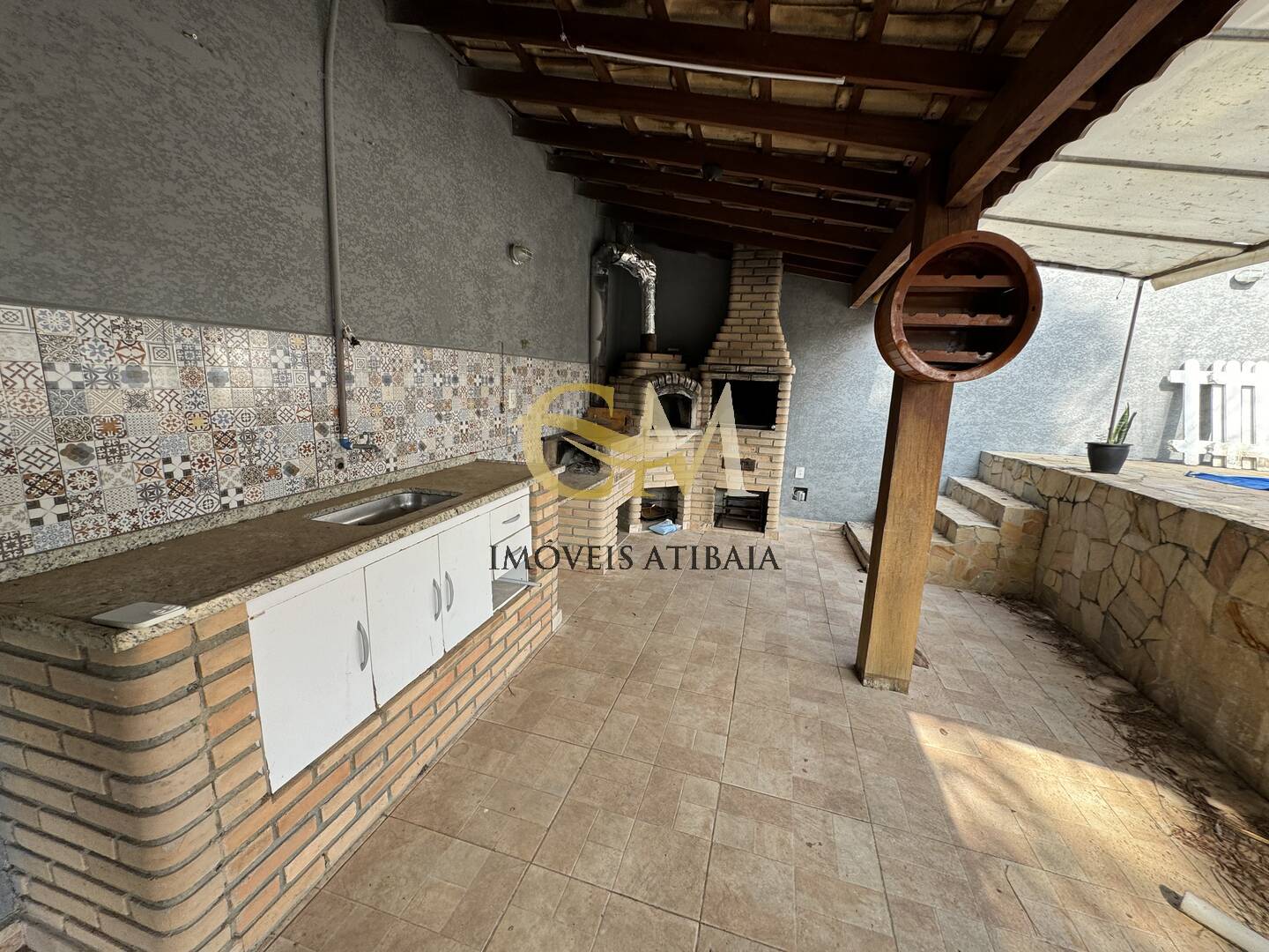 Casa à venda com 4 quartos, 180m² - Foto 4